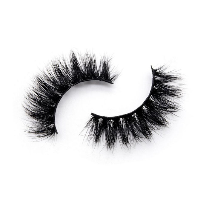 Enhance Your Gaze with Luxurious Mink Fluffy Eyelashes